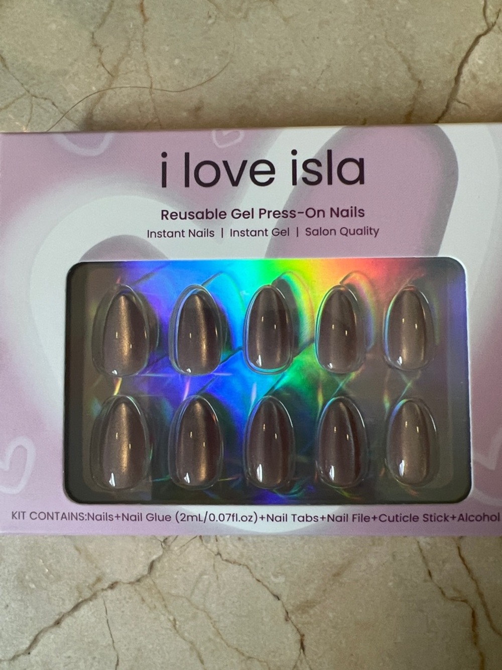 i love isla Reusable Gel Press-On Nails in Shimmery Taupe
